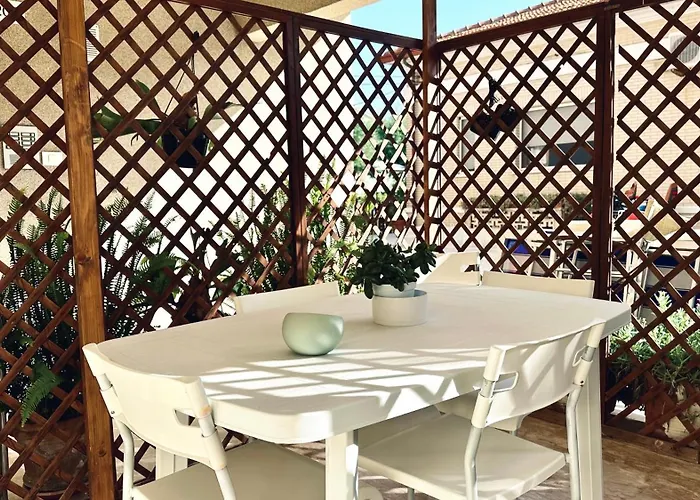 Bilocale Fronte Mare - Rm08