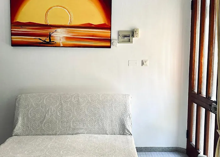 Appartamento Bilocale Fronte Mare - Rm08